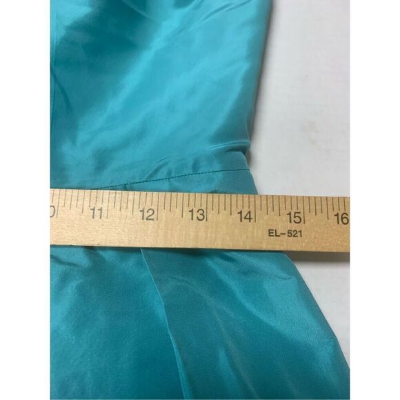 Sleeveless J-Crew Dress - Picture 5 of 8